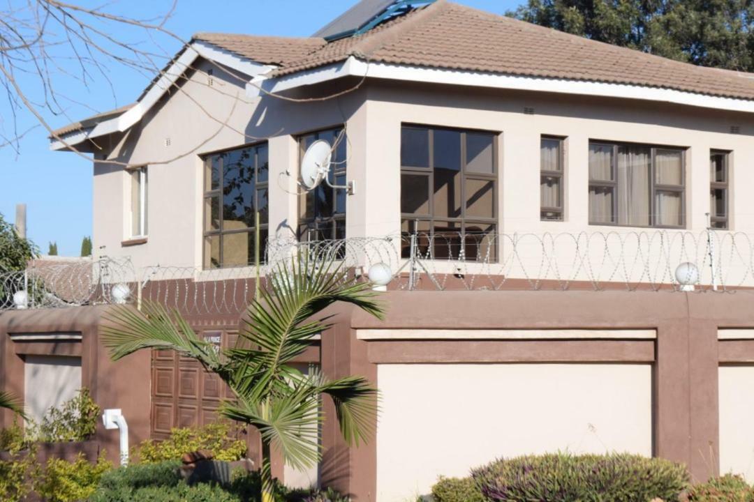 Villa Prince Harare Ngoại thất bức ảnh